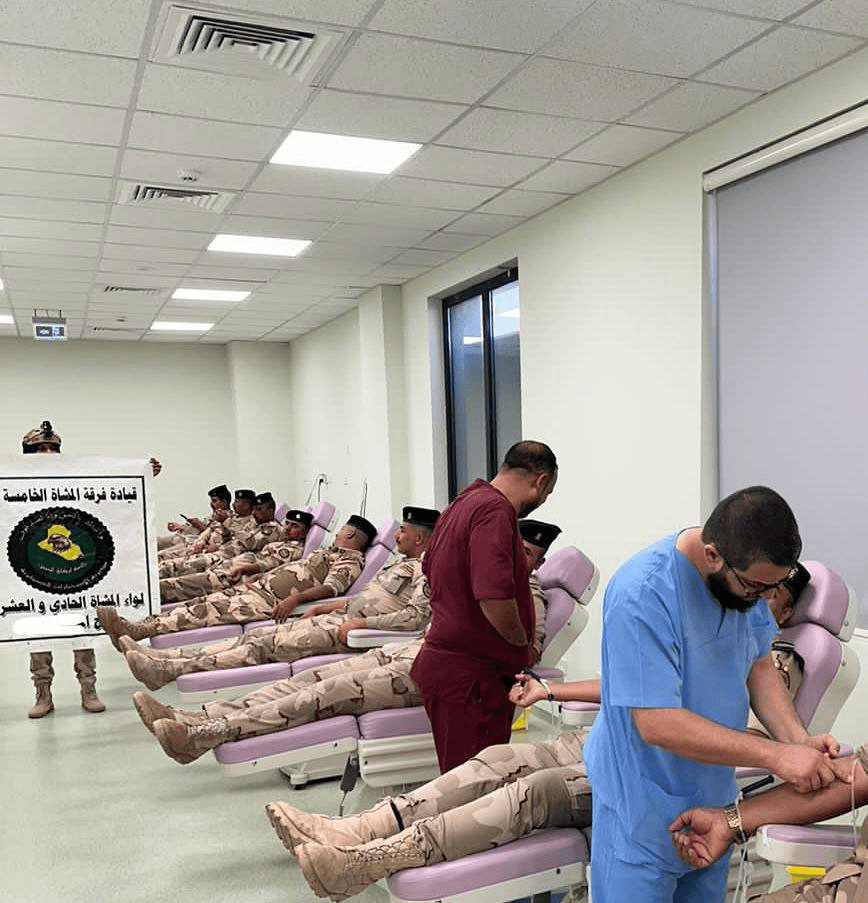 حريق نينوى: إلقاء القبض على صاحب صالة أفراح الحمدانية 2 صورة من تبرعات العساكر العراقيين لأجل ضحايا حريق نينوى