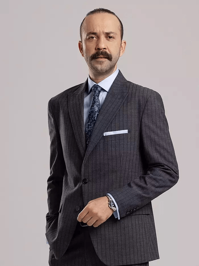 أبطال مسلسل المتشرد التركي Kopuk 10 image 178