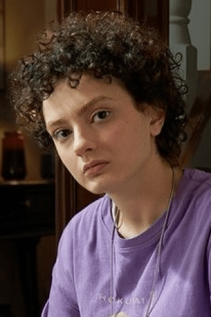 أبطال مسلسل الغرفة المجاورة التركي Yan Oda 28 صورة إديل كهرمان (إرم كوبرا باكيرتاس) مسلسل الغرفة المجاورة