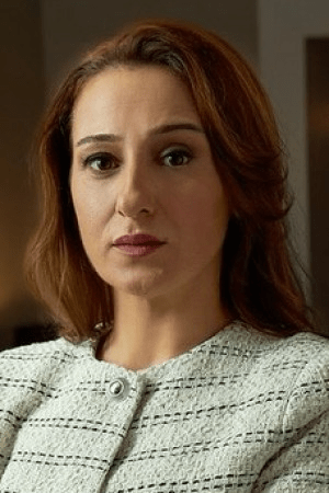 أبطال مسلسل الغرفة المجاورة التركي Yan Oda 22 صورة بيرفين كهرمان (ديريا كاراداش) مسلسل الغرفة المجاورة
